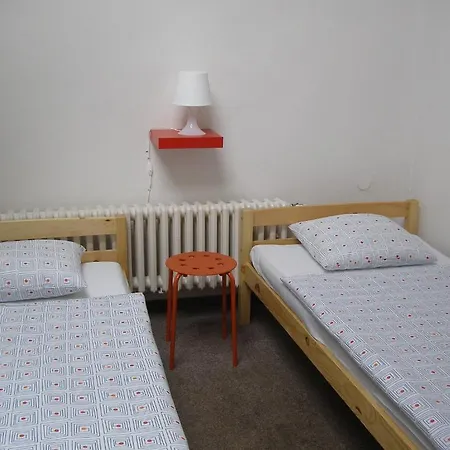 Ládví Hostal *