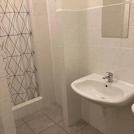 Ládví Hostal
